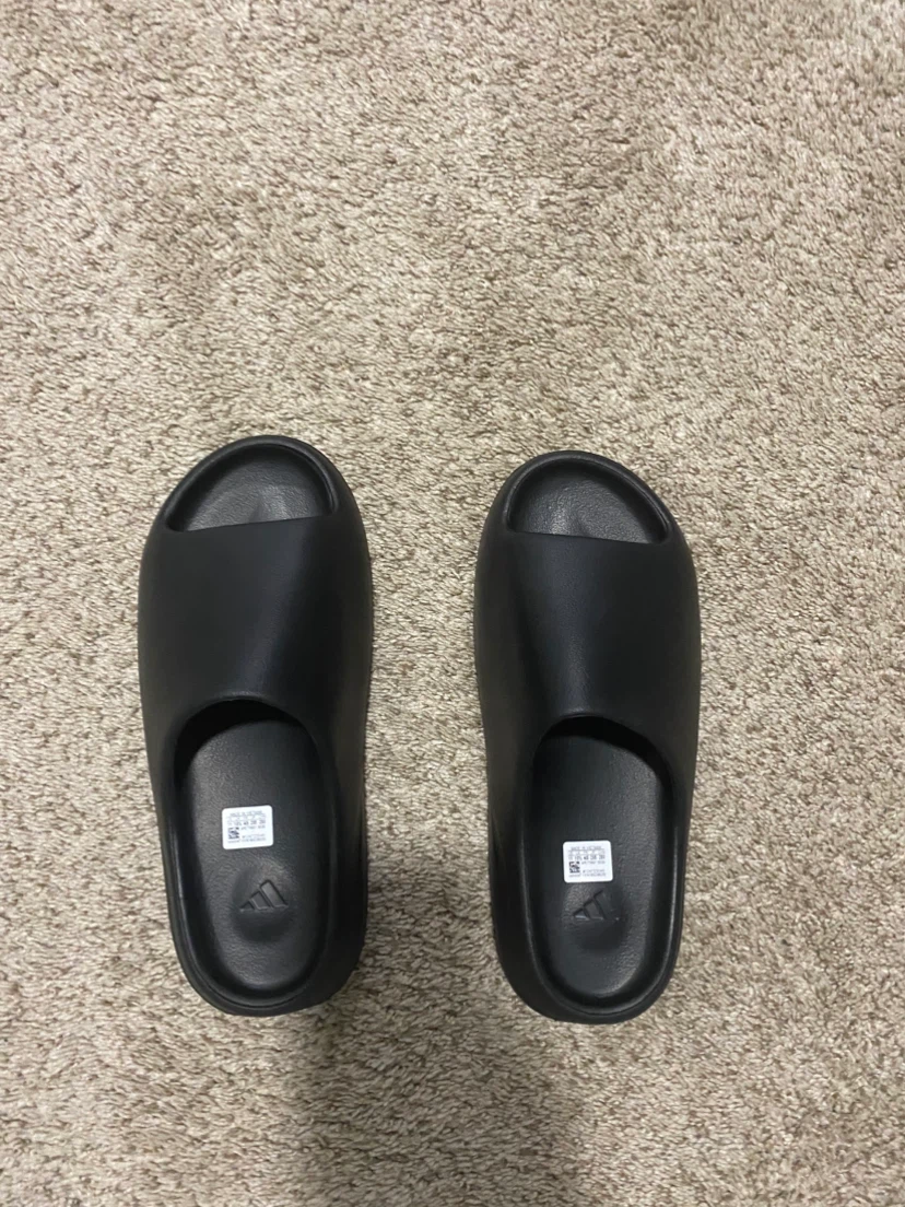 Adidas Adilette Comfort Slides - Black