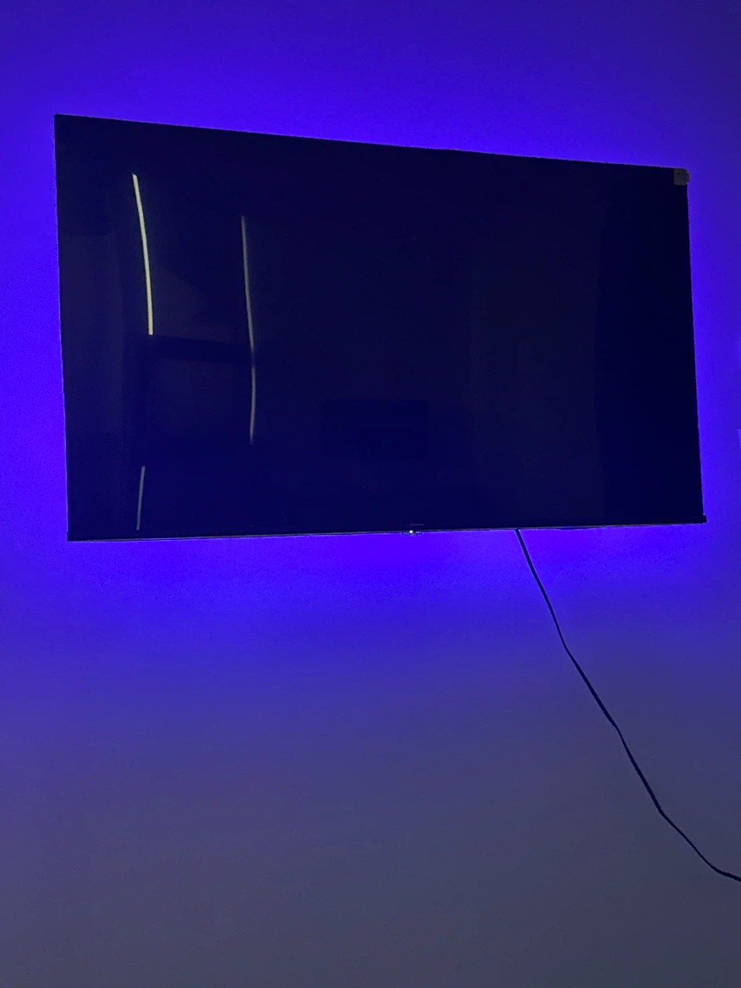 55” HiSense TV