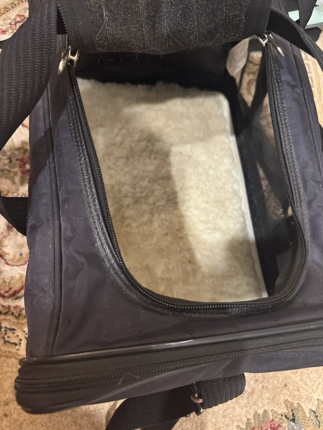 Black Airline approved Pet Carrier Bag Soft sided dogs cats - photo 3