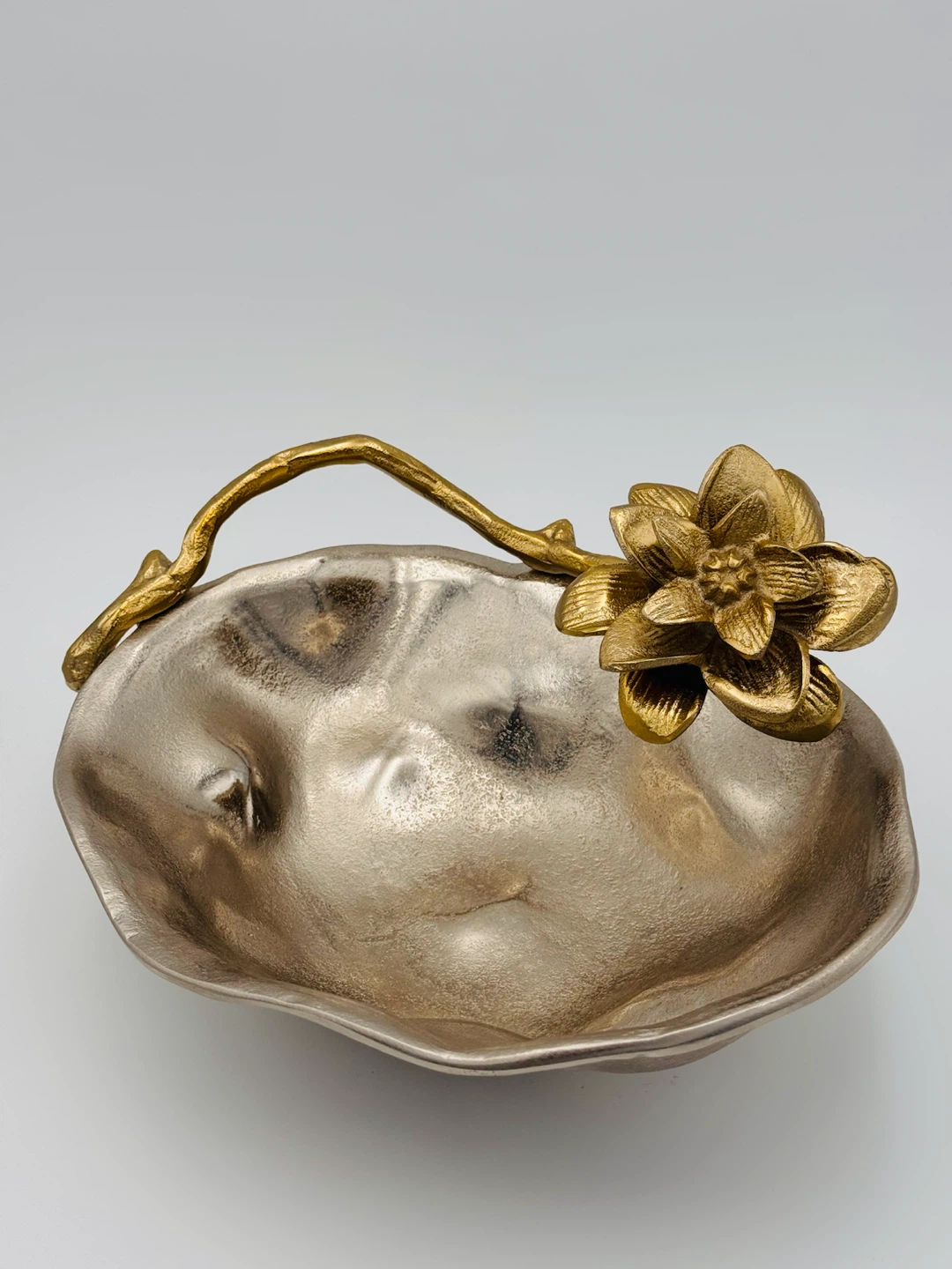 Homesense Metal Decorative Catchall Bowl