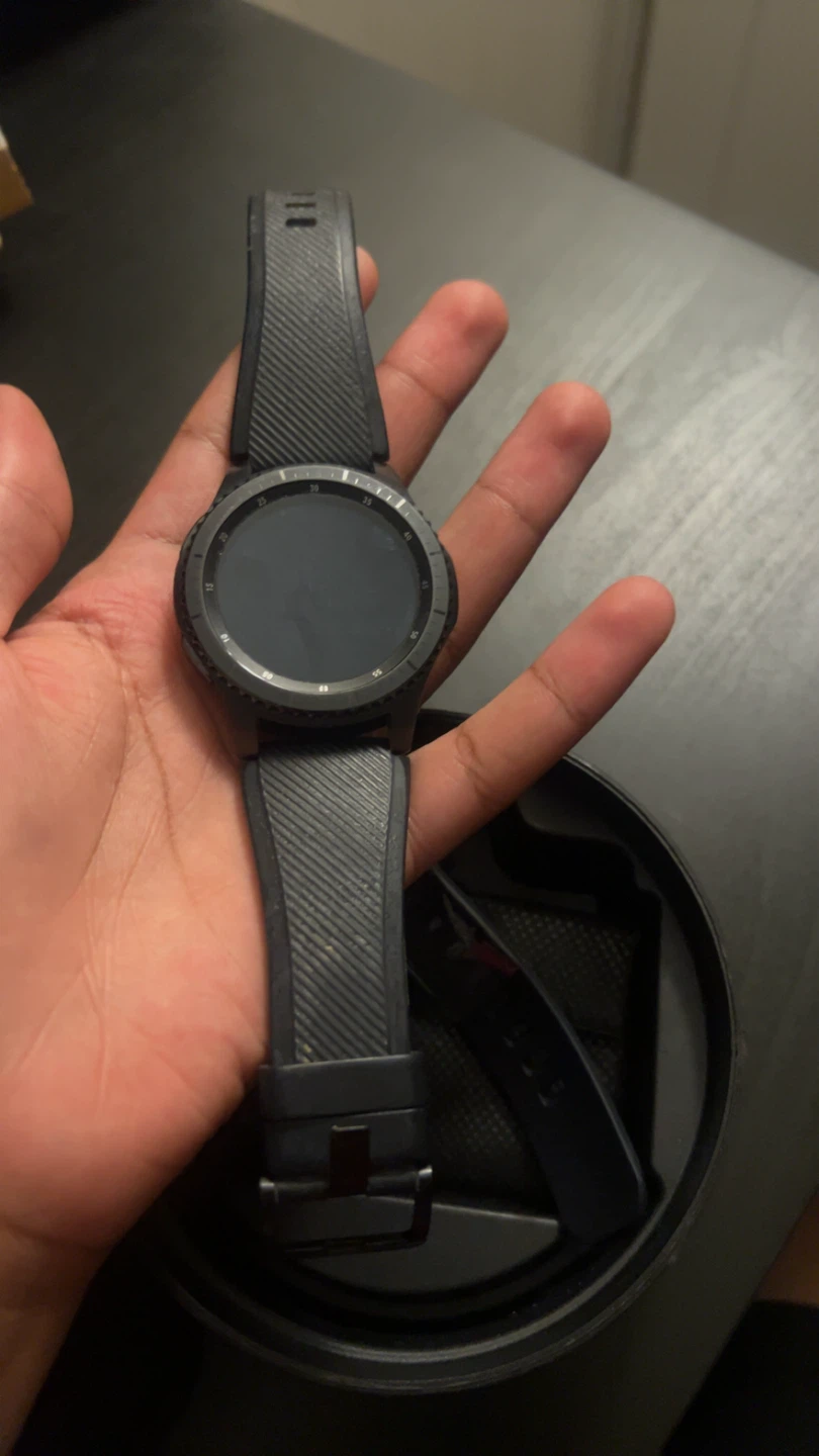 Samsung Gear S3 Frontier Smartwatch Brand new