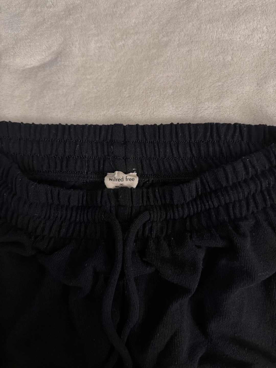 Wilfred Free Black Shorts - photo 3