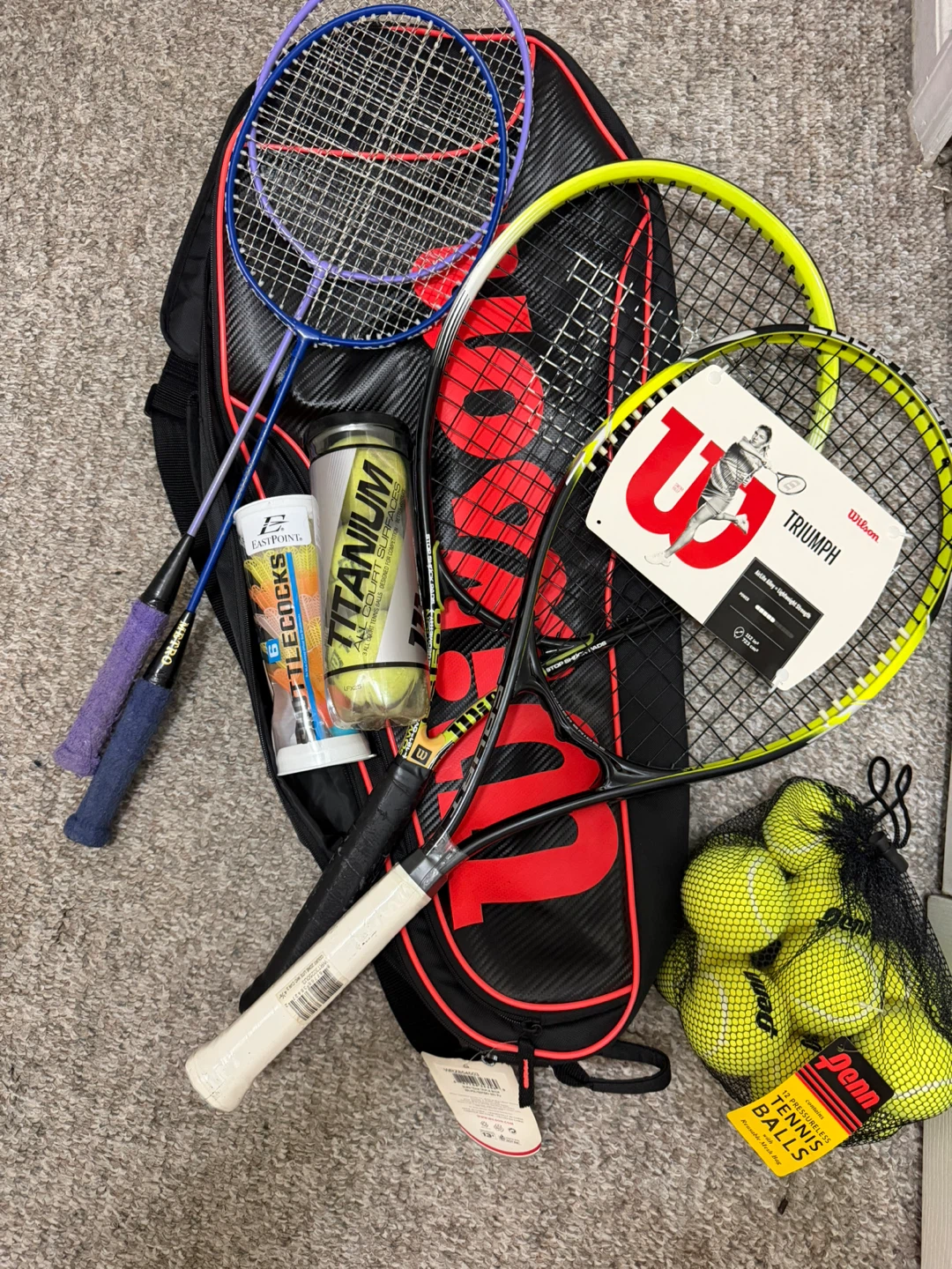 Wilson Triumph Tennis Racquet Set with Penn Tennis Balls