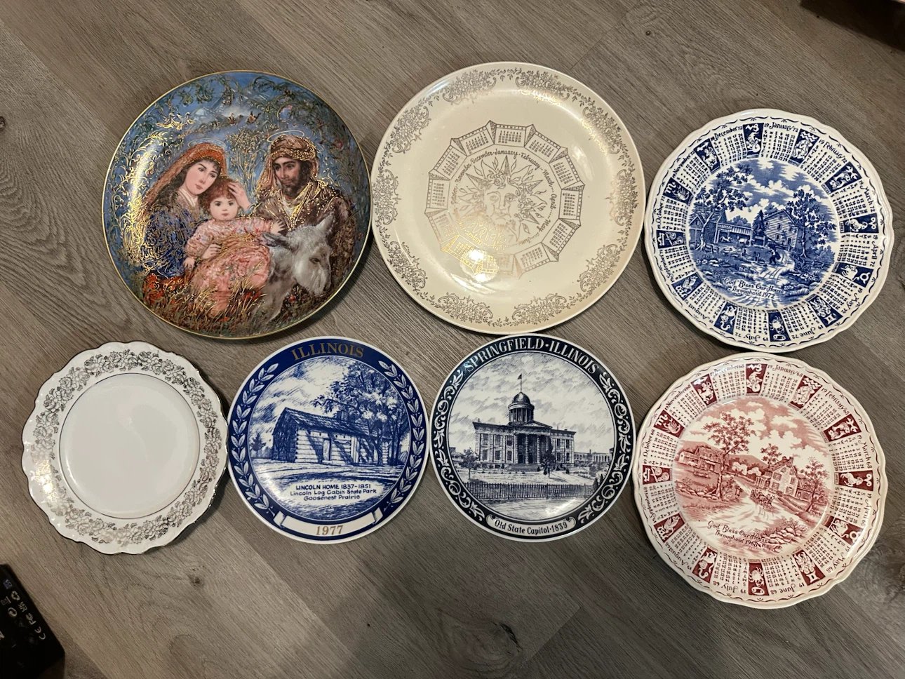 Vintage Decorative Collector Plates – 7 Pc Lot