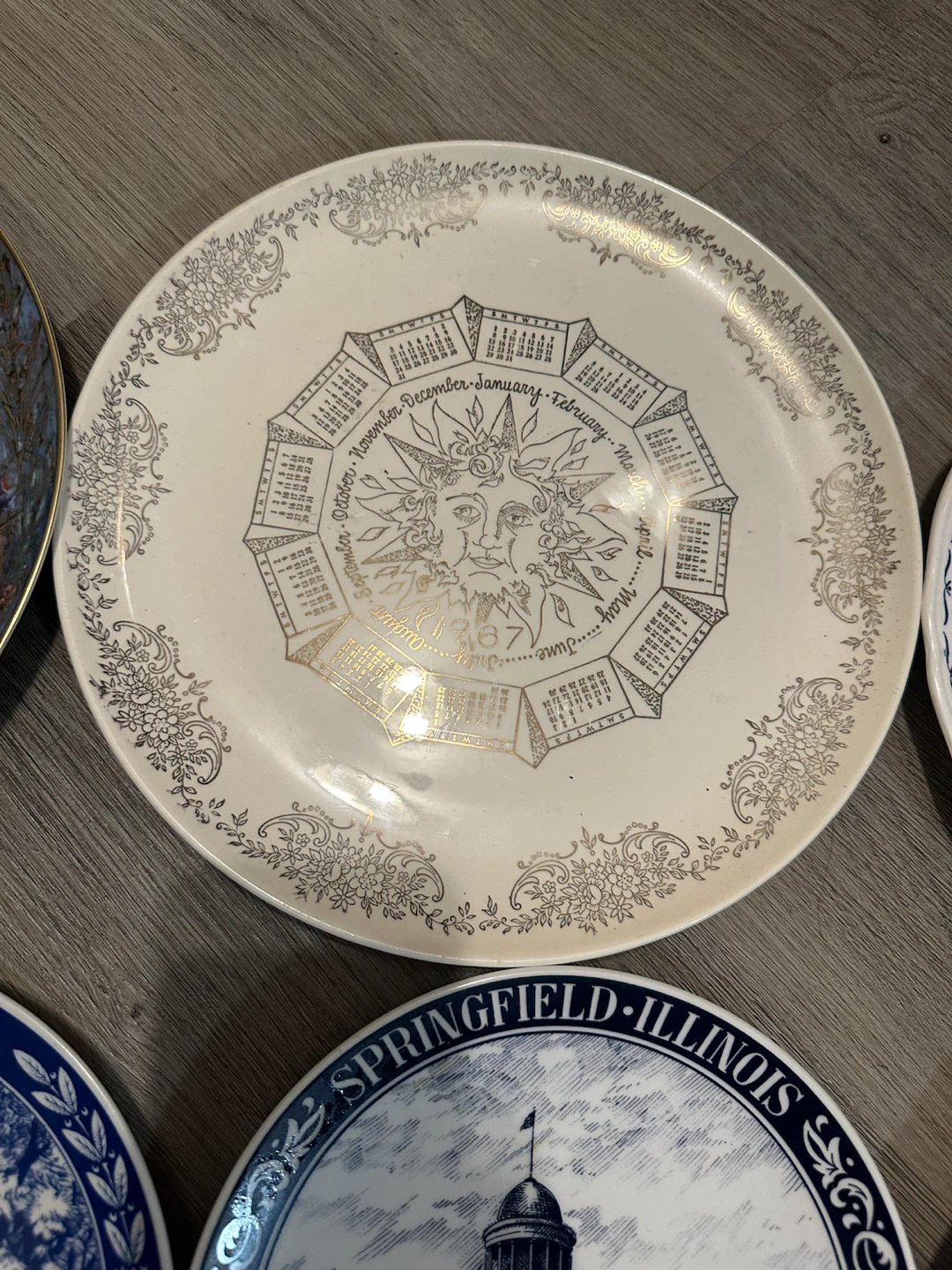 Vintage Decorative Collector Plates – 7 Pc Lot - photo 4