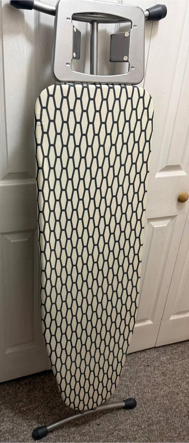 Steam Iron and Ironing Board Set