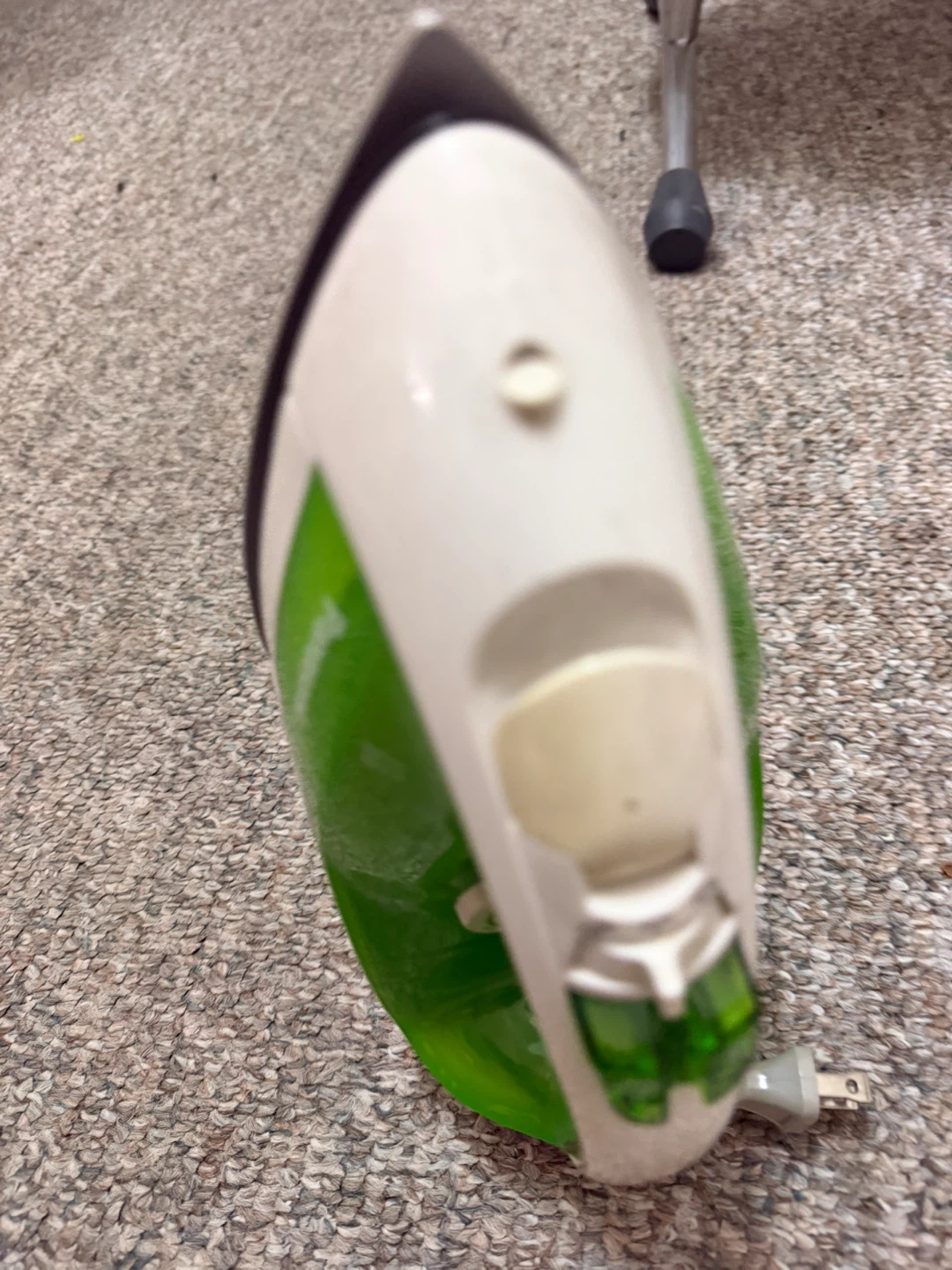 Steam Iron and Ironing Board Set - photo 2