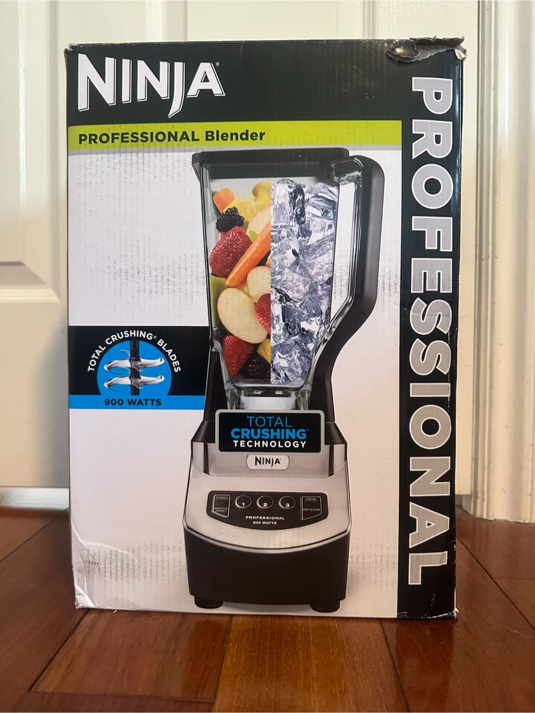 Ninja NJ600WMC Professional Blender - $80 - photo 2
