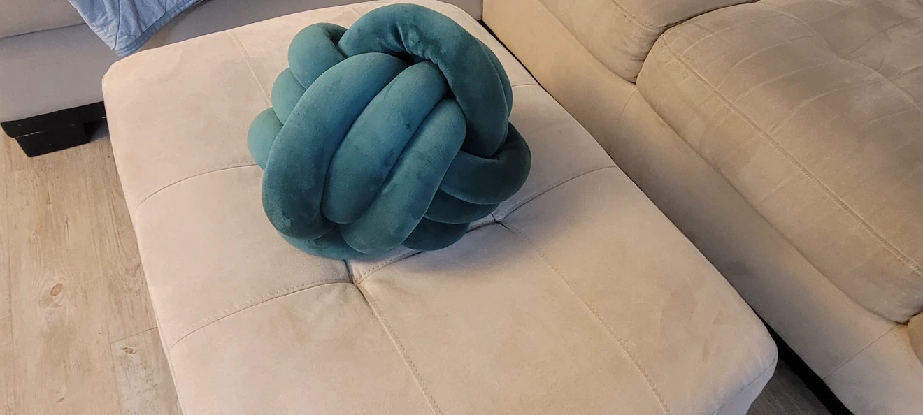 Sectional with Chaise + Matching Ottoman - photo 2