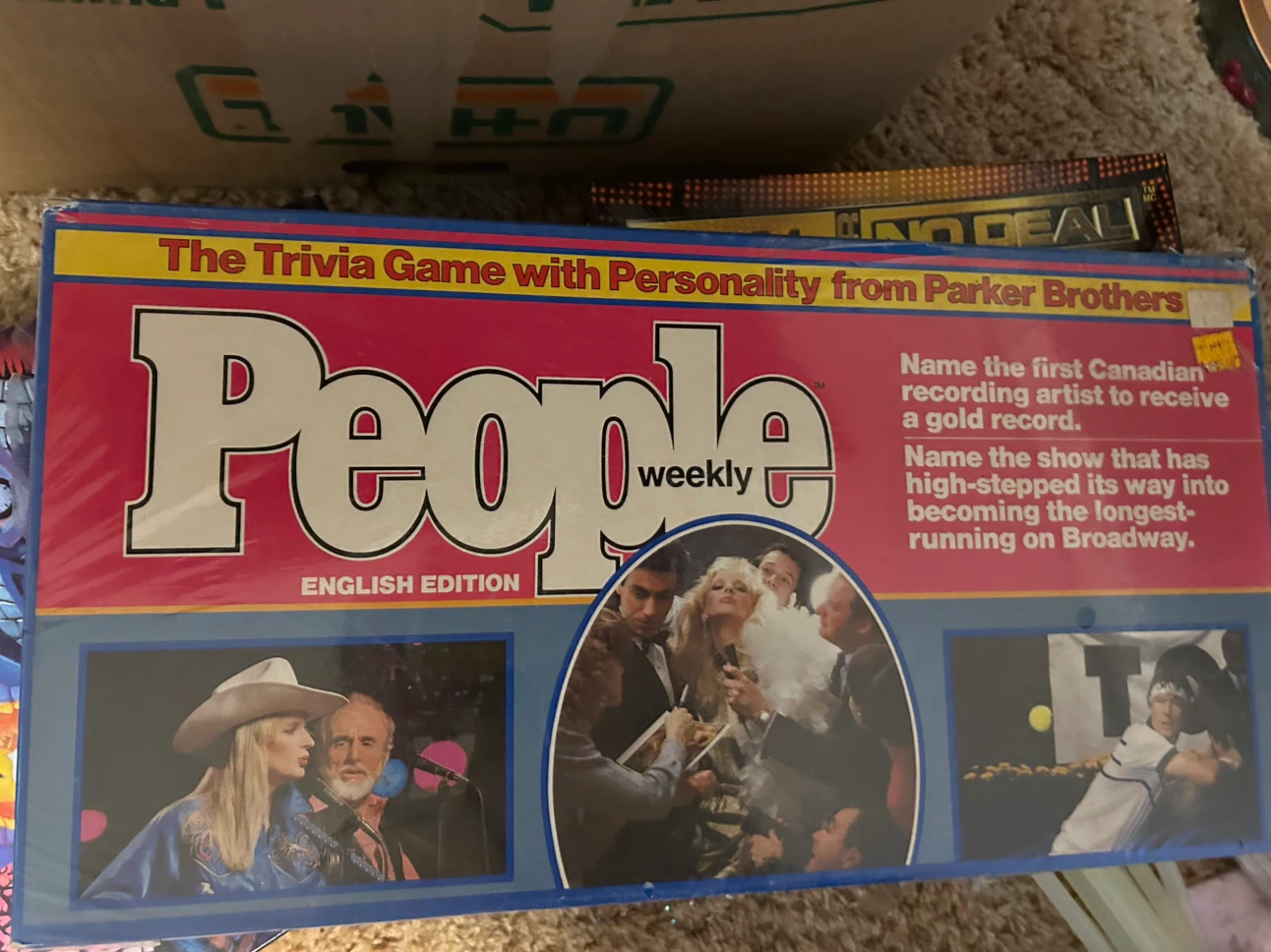 People Weekly Trivia Game by Parker Brothers