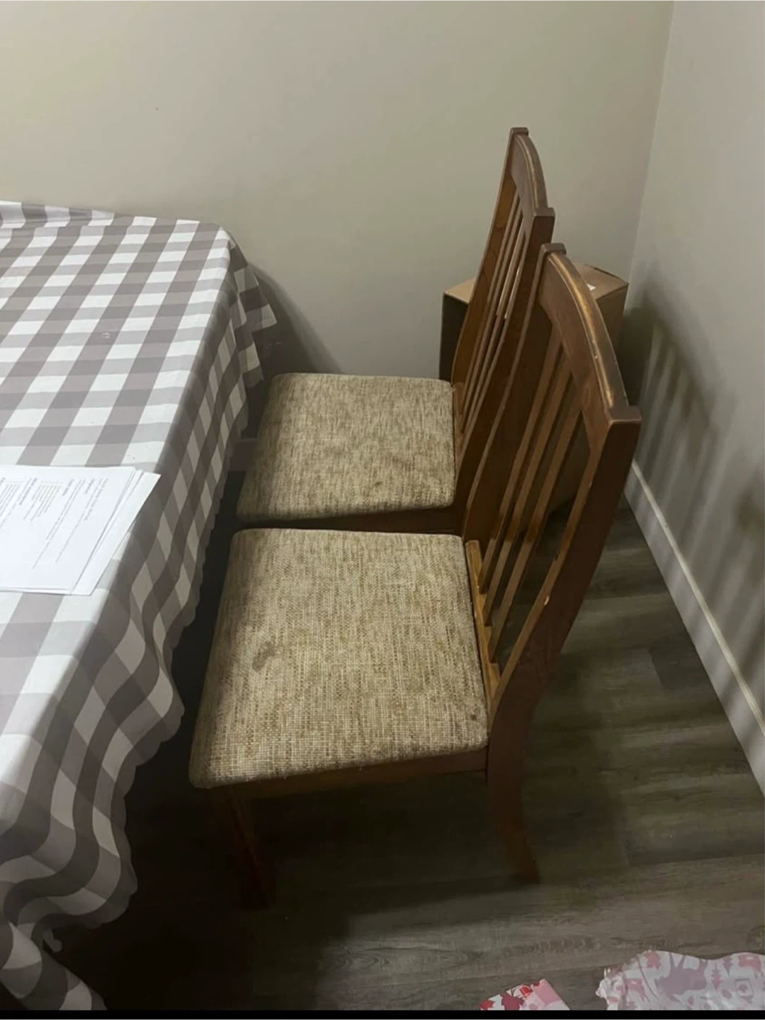 Set of 4 Wooden Dining Chairs - photo 3