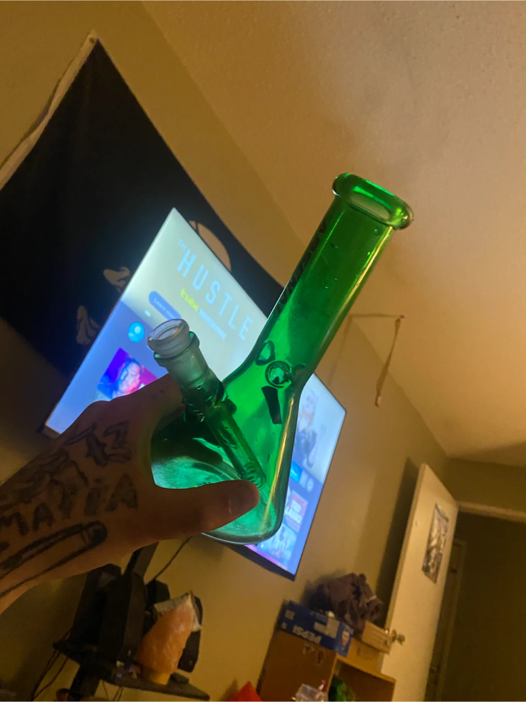 Green Arsenal Bong