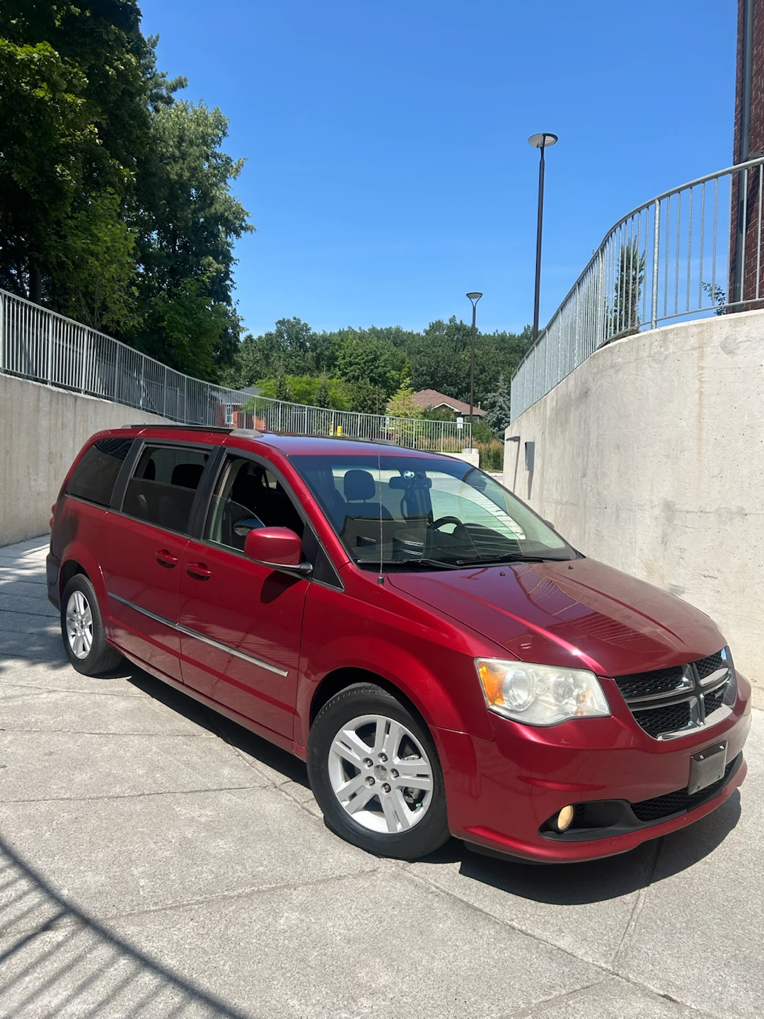 2011 Dodge Grand Caravan Minivan