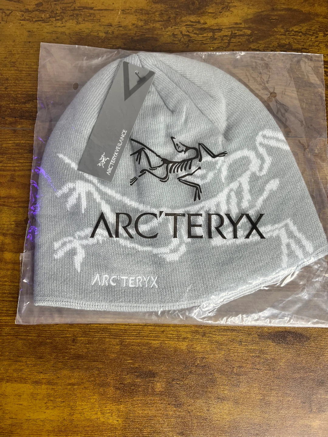 Arc'teryx Beanie Grey Bird head toque