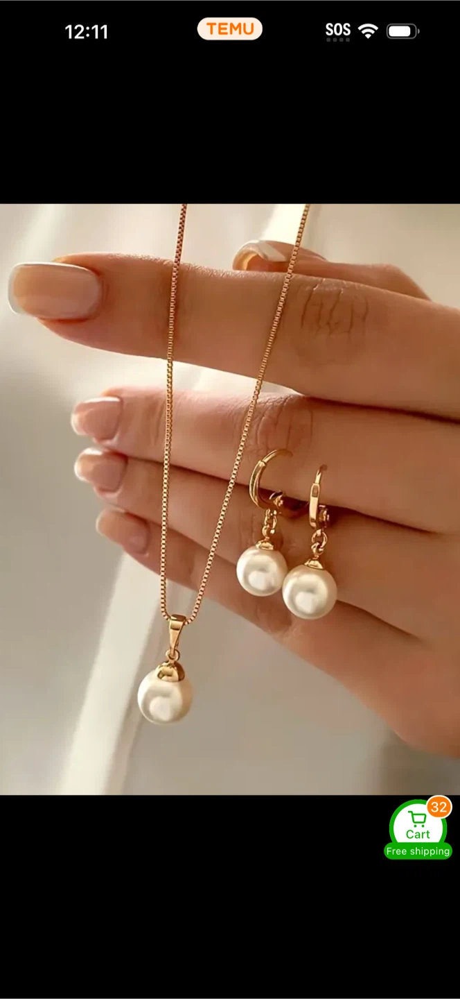 Pearl Necklace and Earring Set