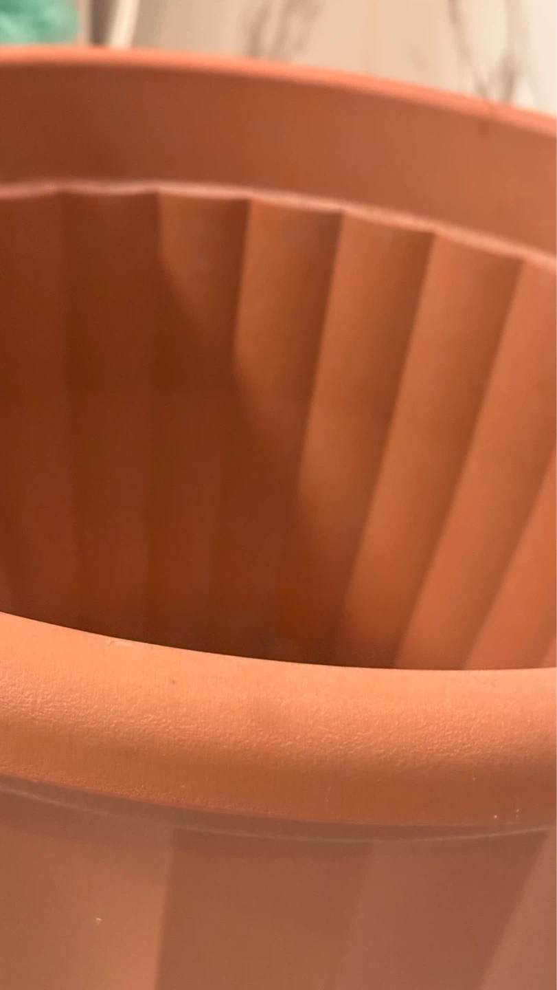 Terracotta colour planter pot - photo 3