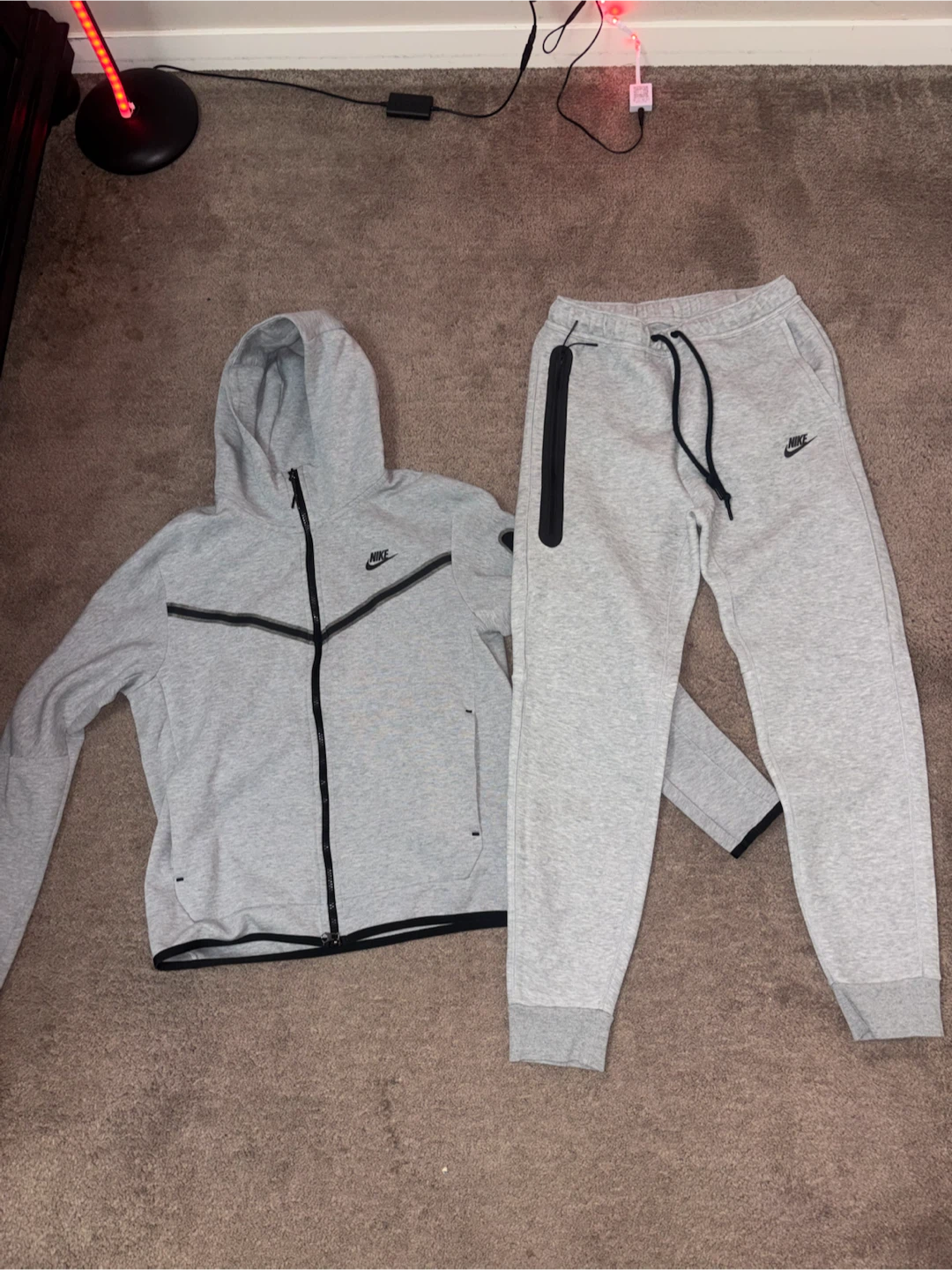 Nike Tech Fleece Tracksuit Grey Medium