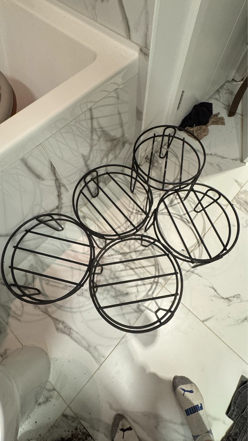 Black Metal Plant Stand