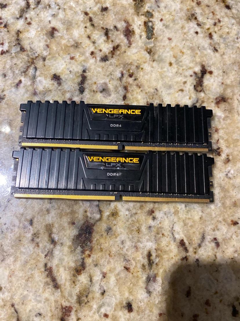 Corsair Vengeance LPX DDR4 RAM 16GB (2x8GB) 3000MHz