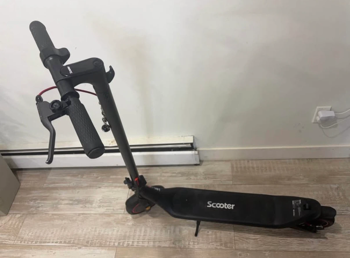 iScooter Electric Scooter - photo 2