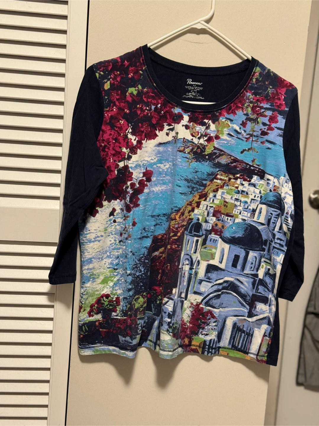 Roamers 3/4 Sleeve Graphic T-Shirts
