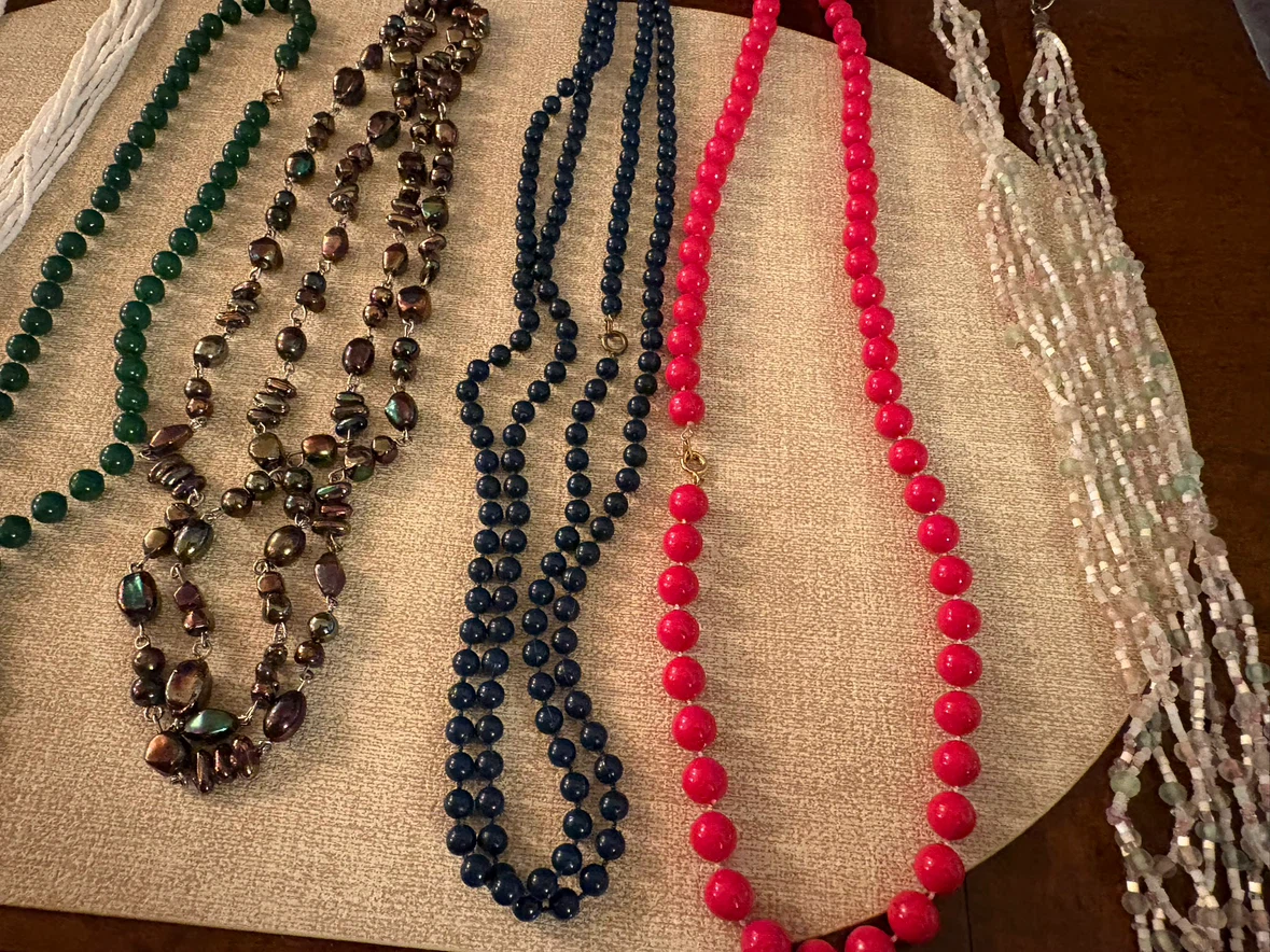 Assorted Beaded Necklace Lot – 6 Necklaces - photo 2