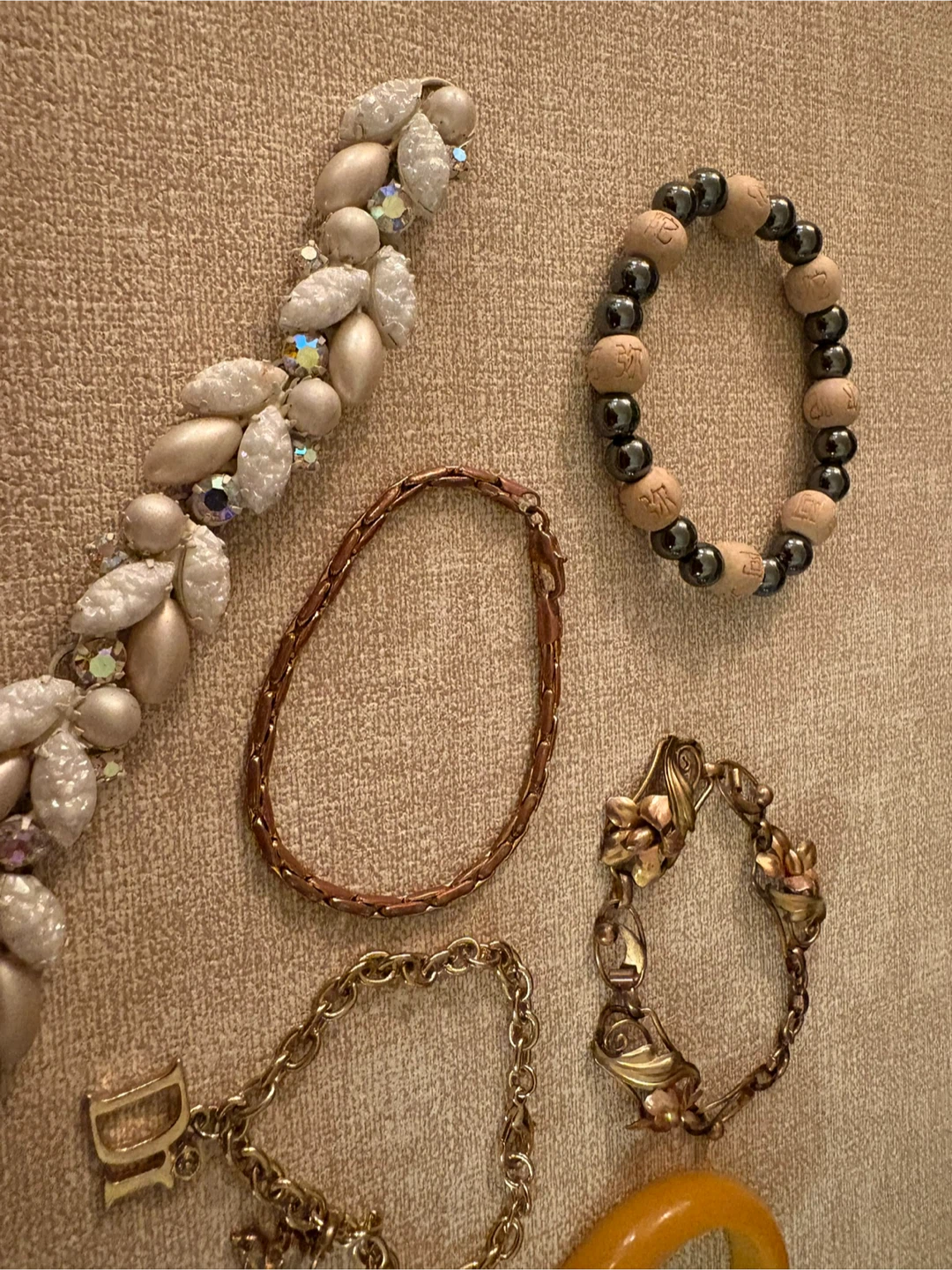 Vintage Costume Bracelet Lot – 7 Pieces - photo 2