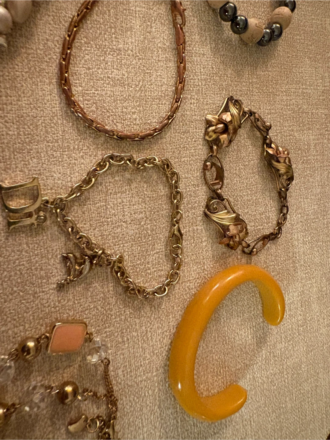 Vintage Costume Bracelet Lot – 7 Pieces - photo 3