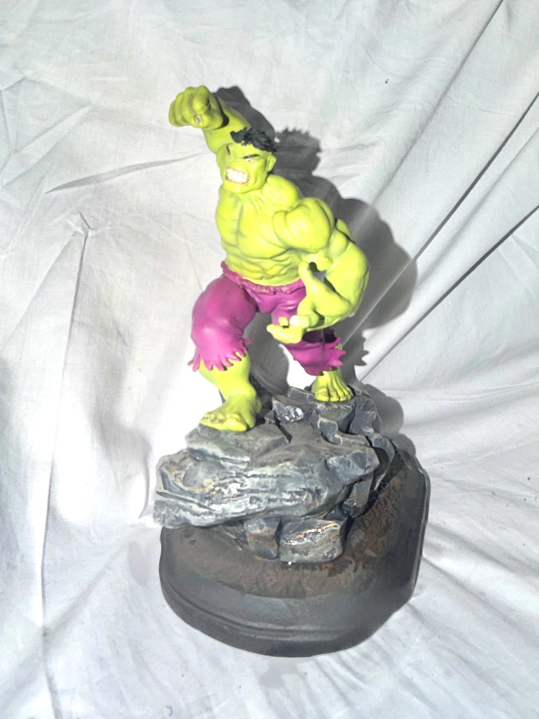 The Incredible Hulk Mini Statue Collectible Bowen designs - photo 2