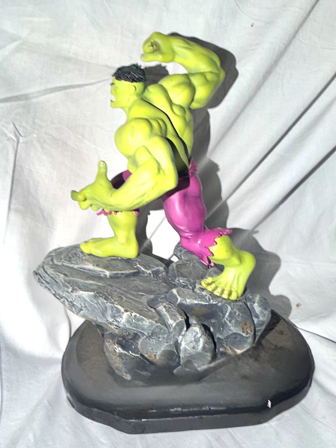 The Incredible Hulk Mini Statue Collectible Bowen designs - photo 3