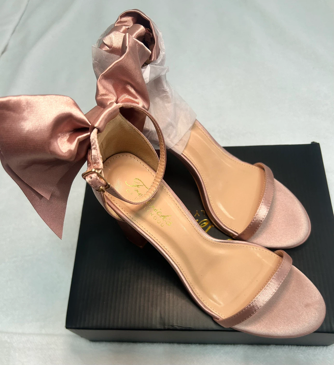Women’s heel size 6.5 - photo 2