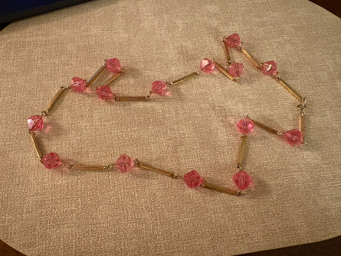 Long Pink Faceted Bead & Gold-Tone Bar Necklace - photo 2