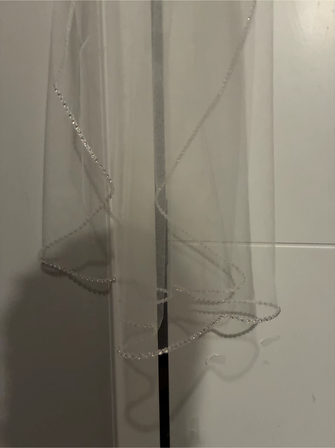White Wedding Veil with rhinestone Edge - photo 2