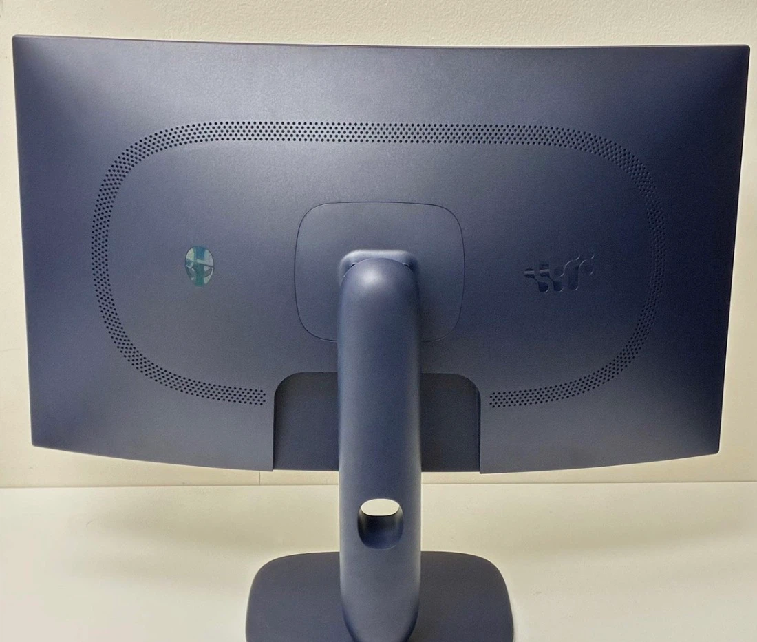 Alienware Gaming Monitor - photo 2