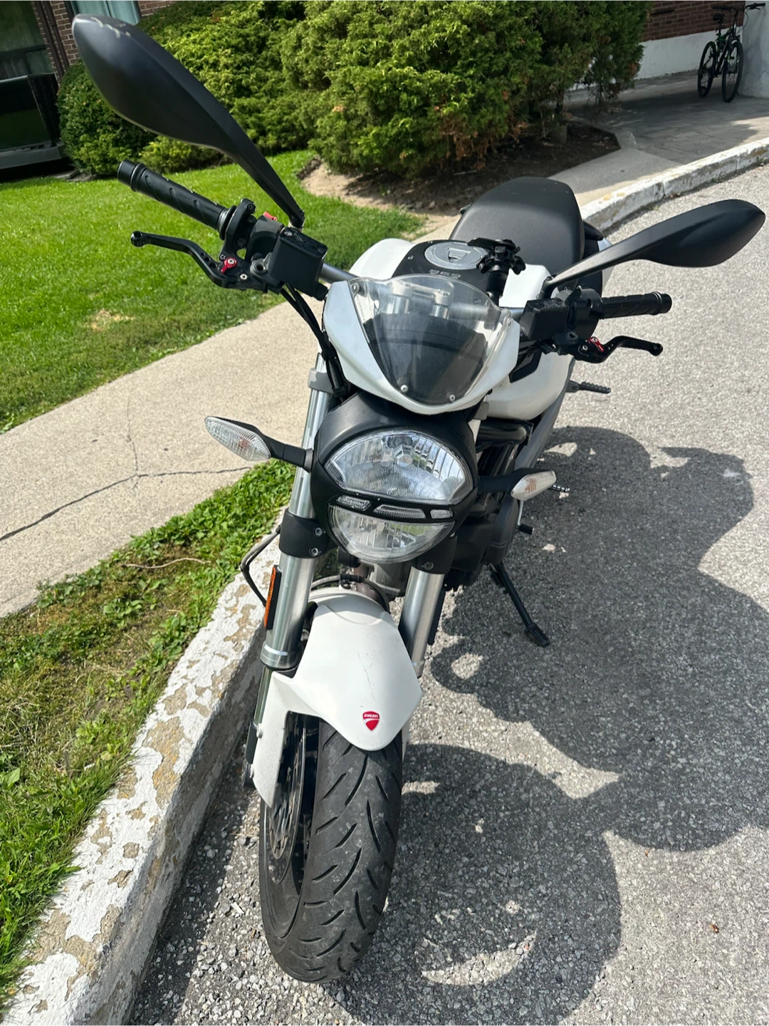2011 Ducati Monster 696 ABS - photo 2