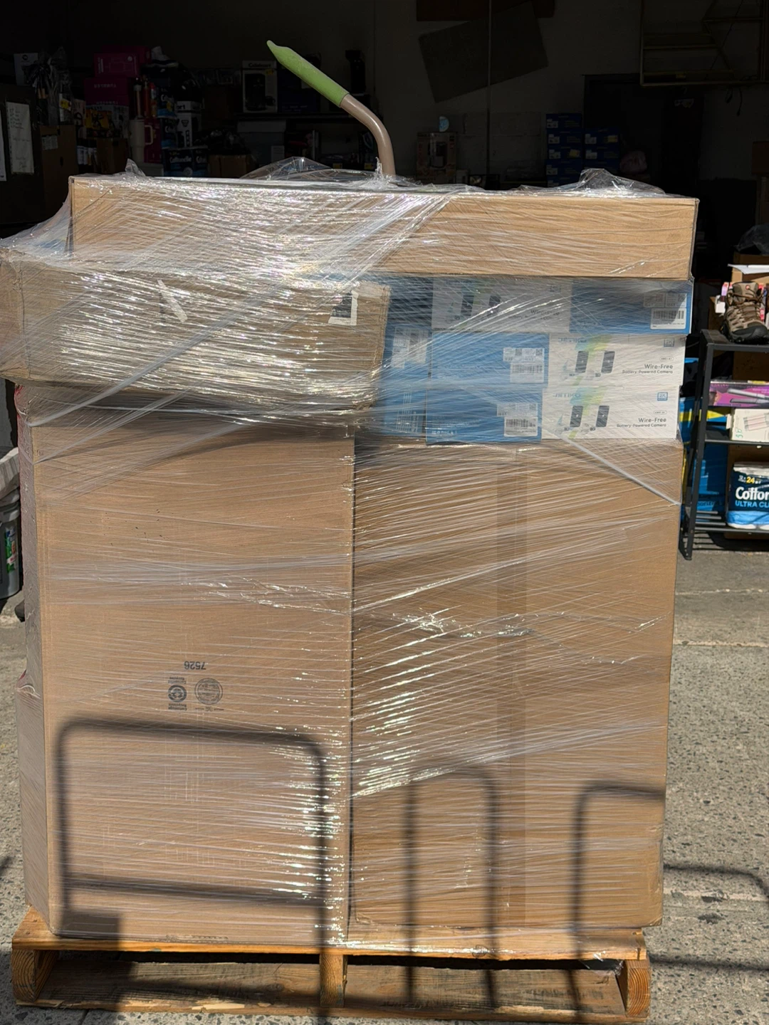 Mixed Pallet of Electronics and Home Goods