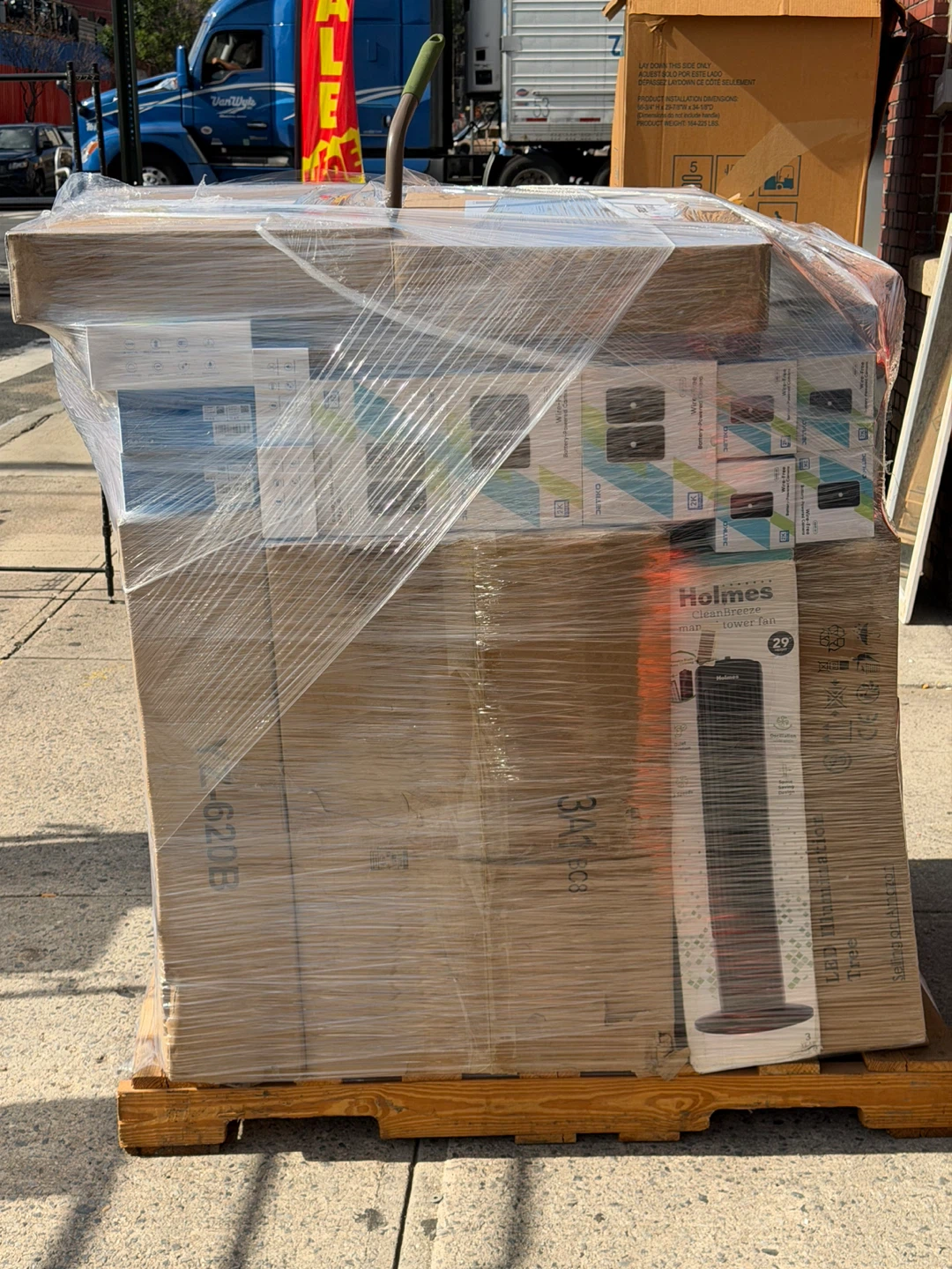 Mixed Pallet of Electronics and Home Goods - photo 2