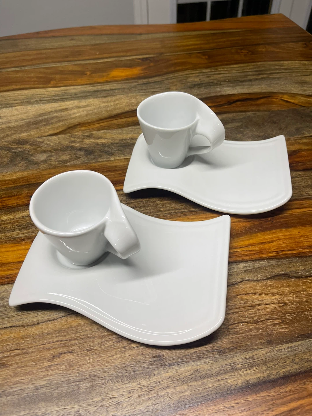Set of 2 White Espresso Cups with Saucers