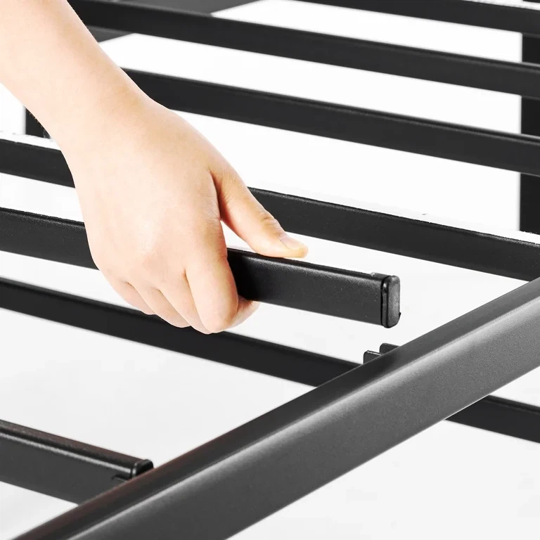 Like New Metal Double Bed Frame - photo 3