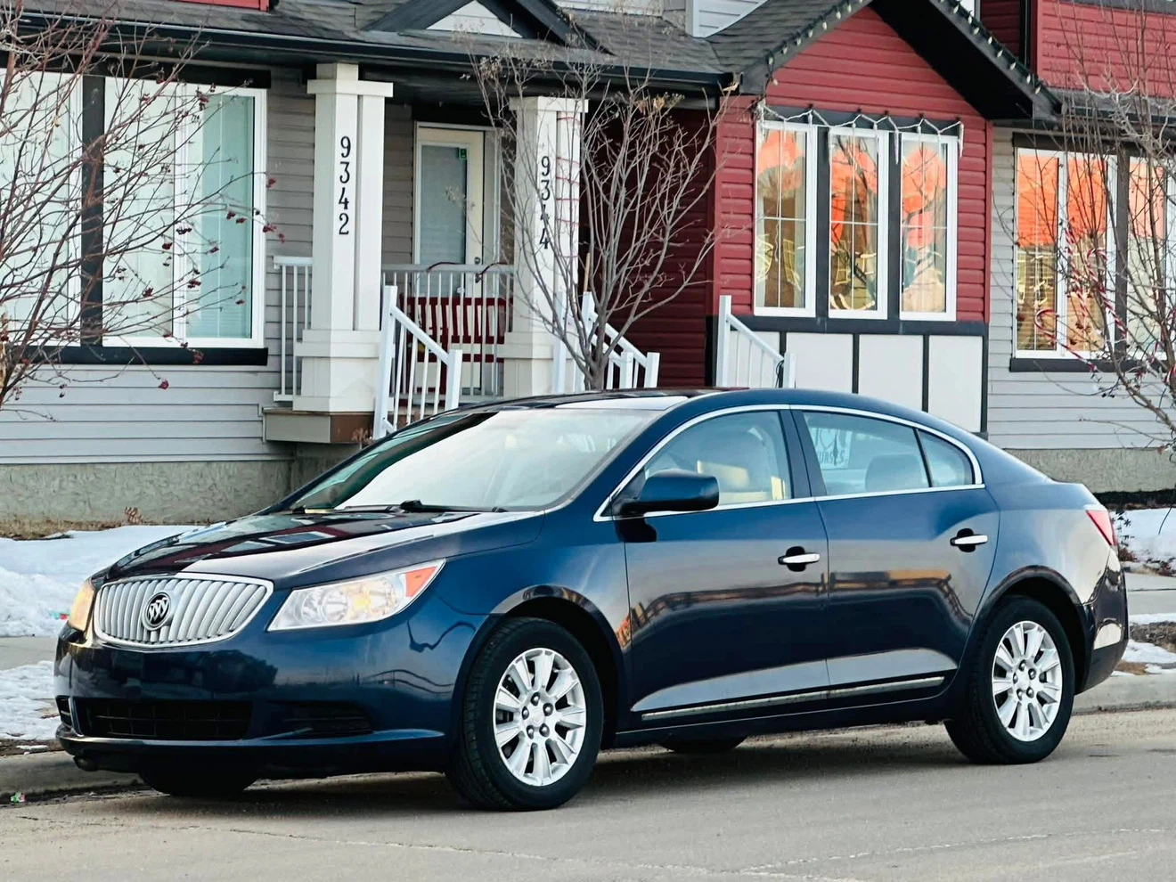 Car - photo 3