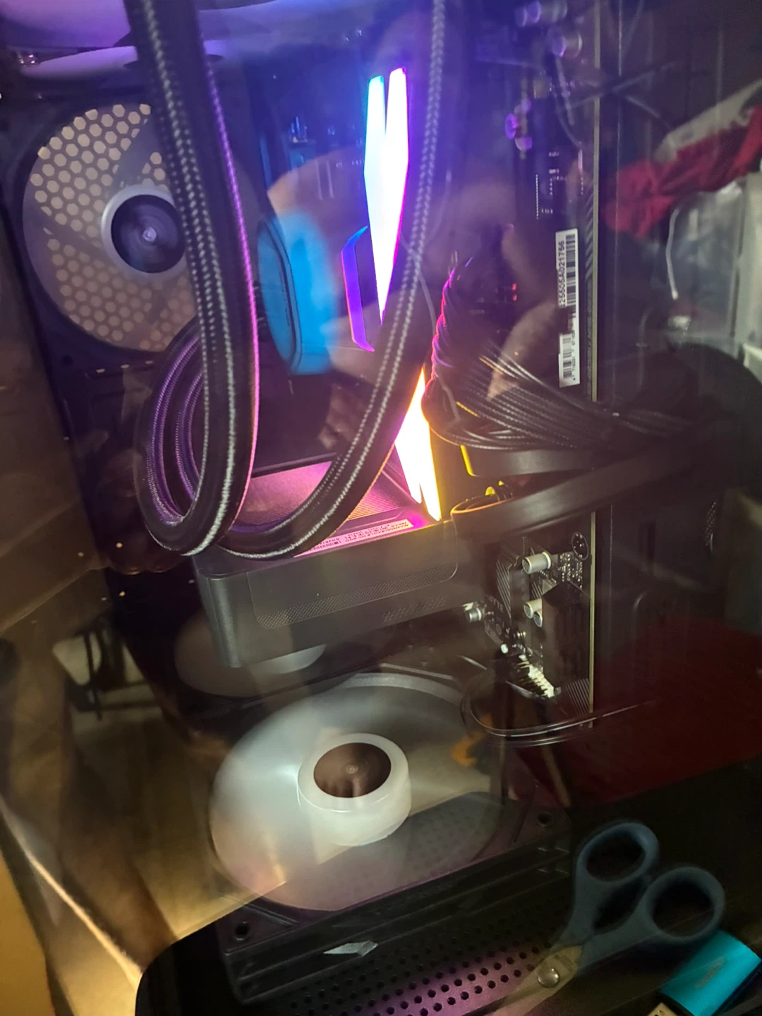 Selling Gaming PC - photo 2