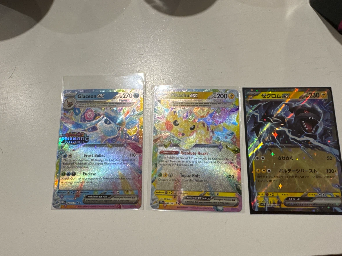 Pokemon EX Trading Cards - Glaceon, Pikachu, and Zekrom