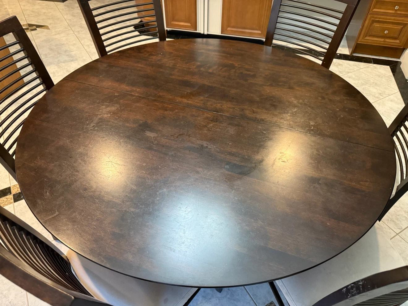 Round Dining Table with 6 Chairs - photo 2