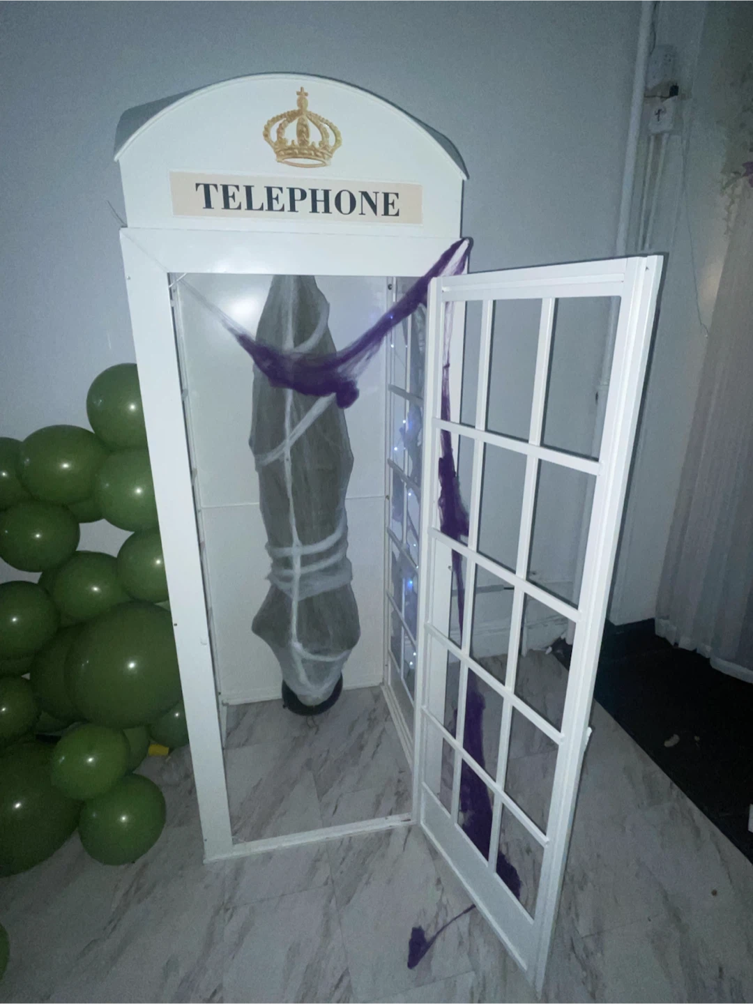 White London Telephone Booth Display - photo 4
