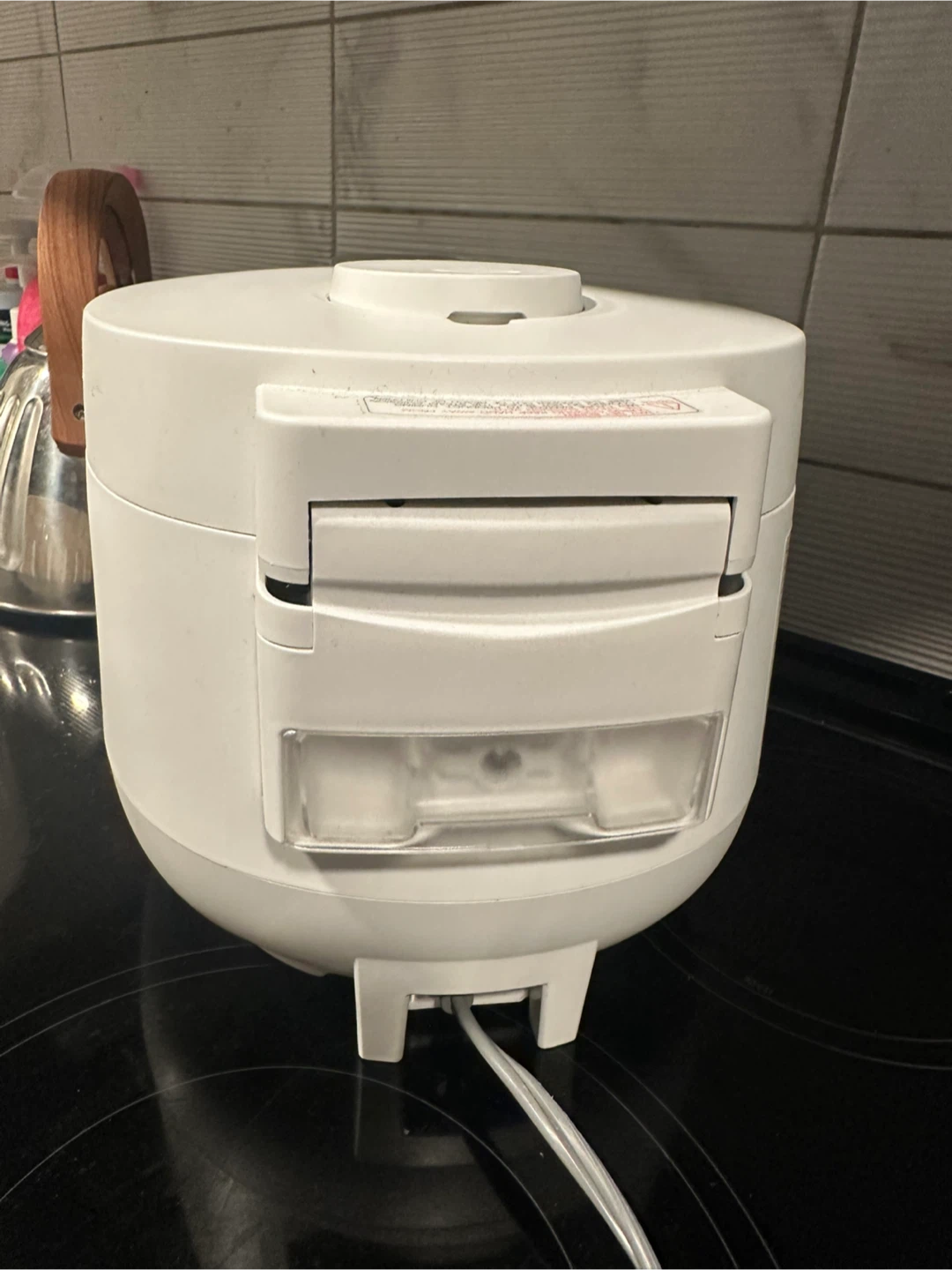 Cuckoo Electric Rice Cooker/Warmer CR-0641F - photo 3