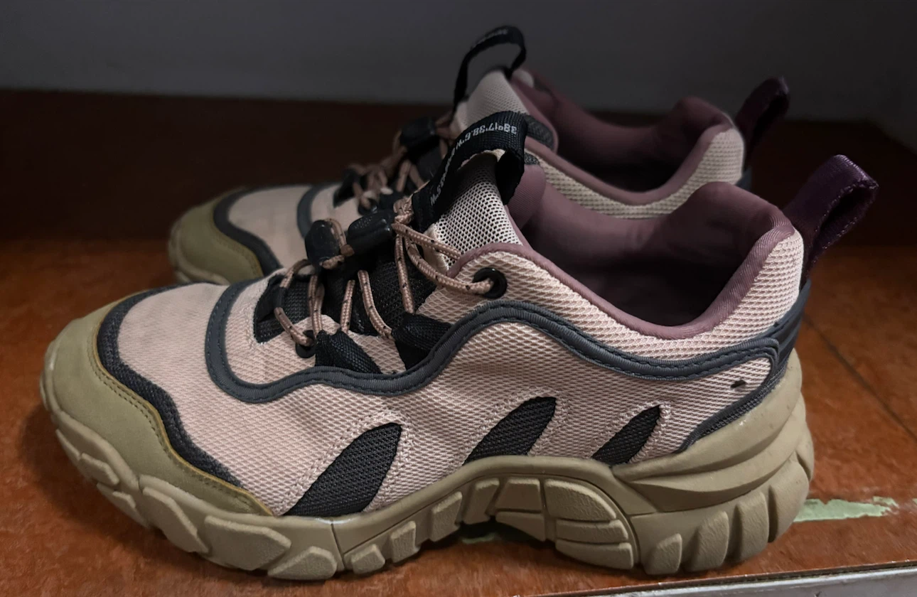 Female Running Shoes