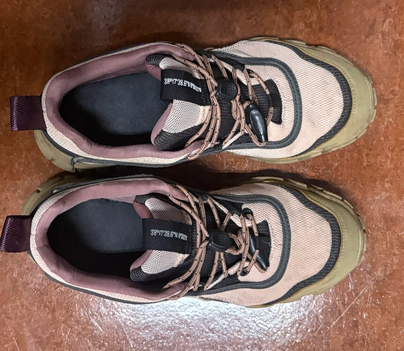 Female Running Shoes - photo 2