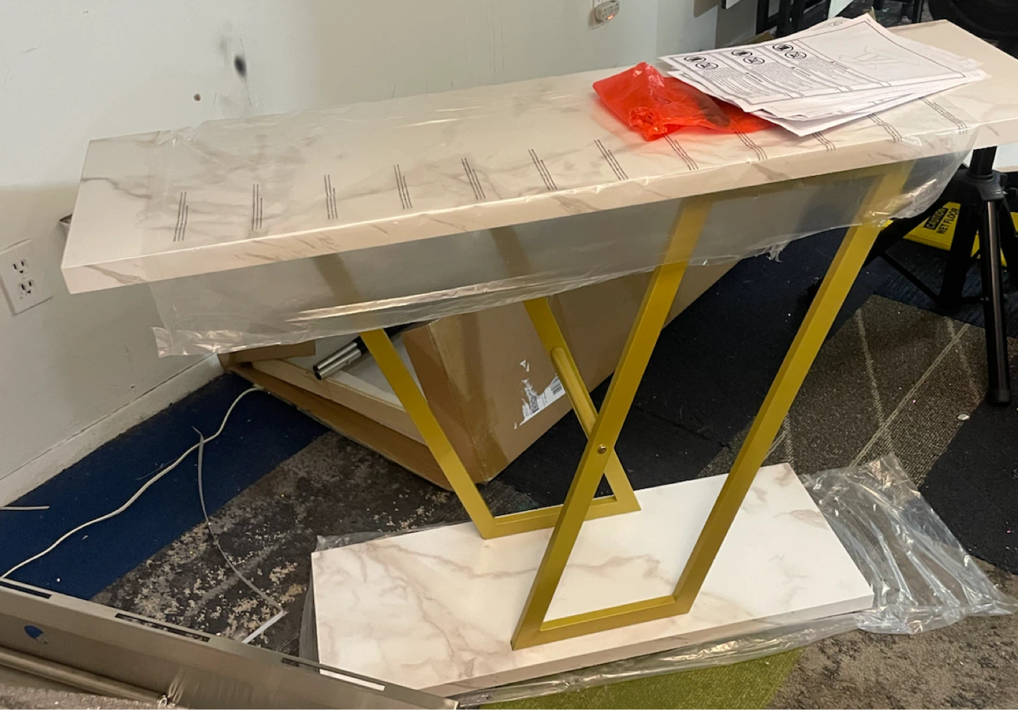 Marble Top Console Table with Gold Base - photo 3