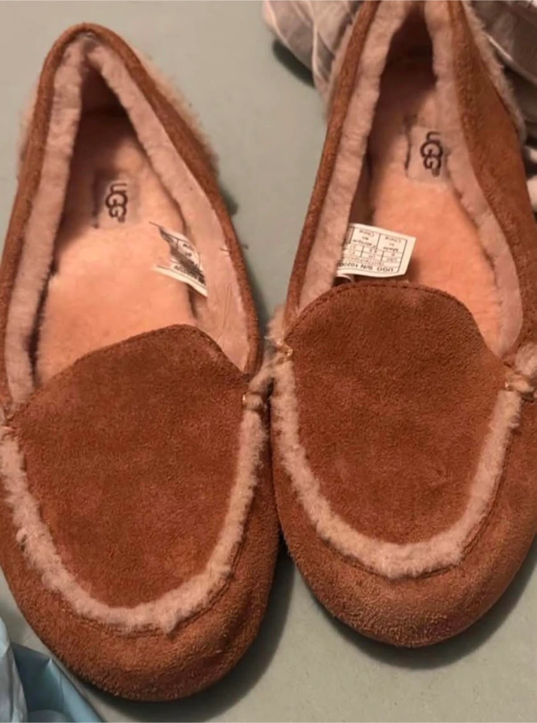 Women Ugg chestnut slippers size 6
