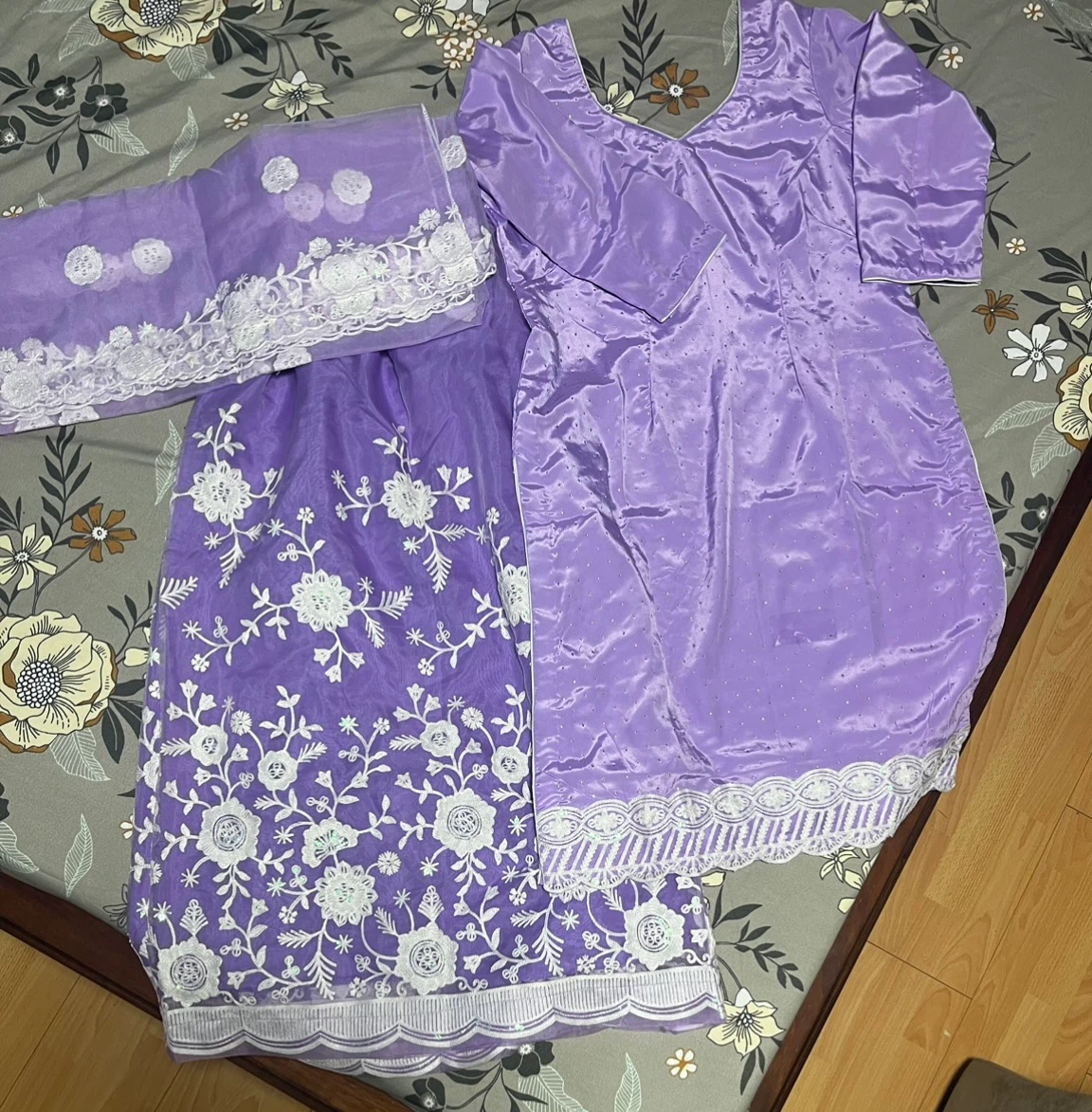 Purple Embroidered 3-Piece Suit - photo 3